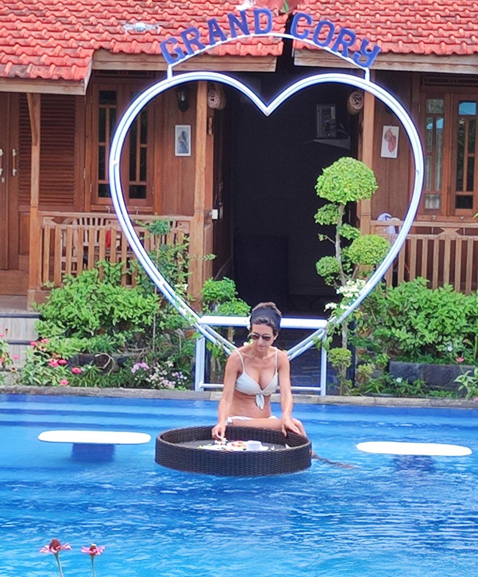 Hotel Grand Cory Batununggul Exterior foto